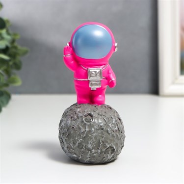 Сувенир полистоун "Астронавт на астероиде" ярко-розовый 12х6,5х6,5 см - фото 55211