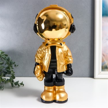 Сувенир полистоун "Космонавт в золотом со звёздочкой" 35х16 см - фото 55582